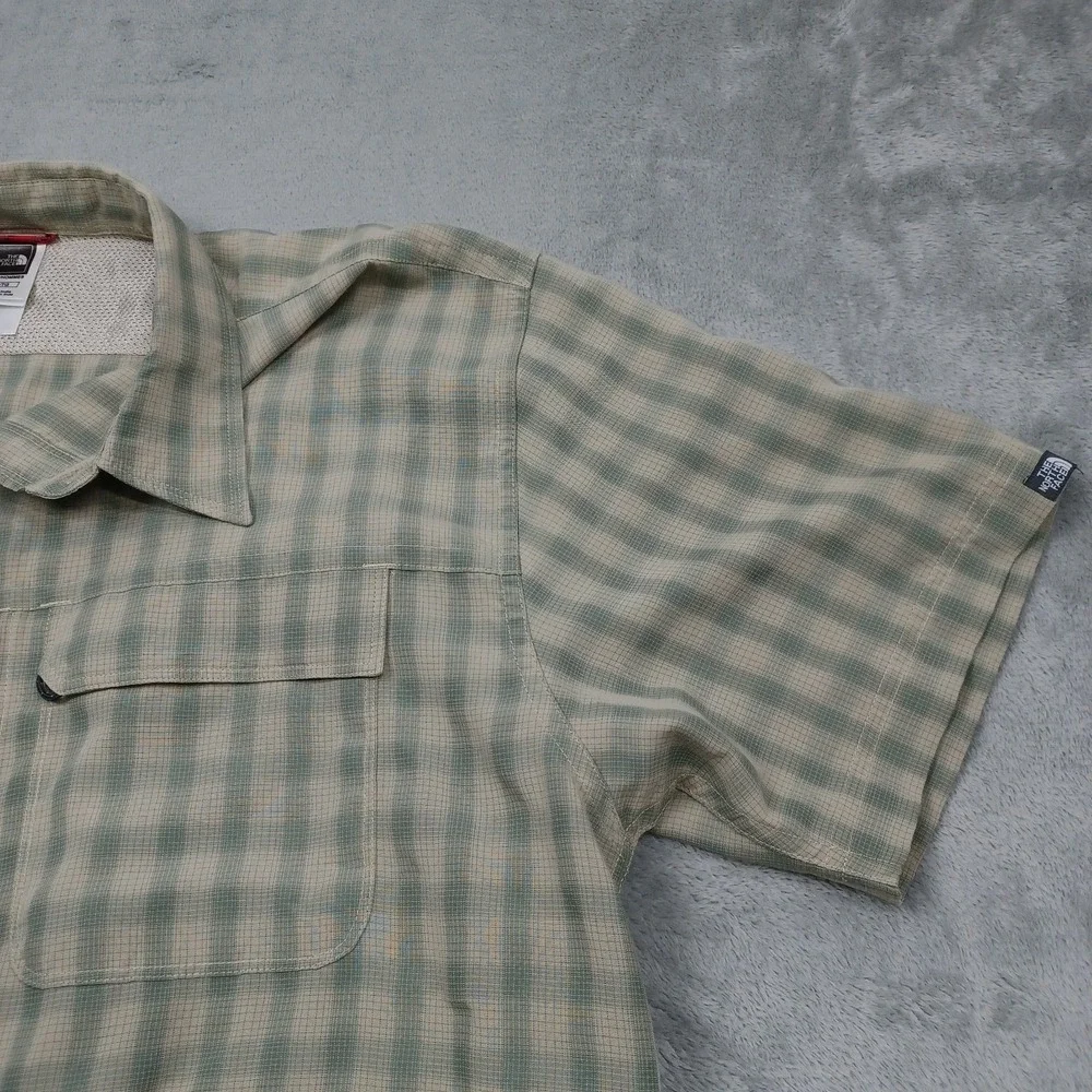 North Face Shirt Mens XL Green Plaid Button Up Short Sleeve Casual